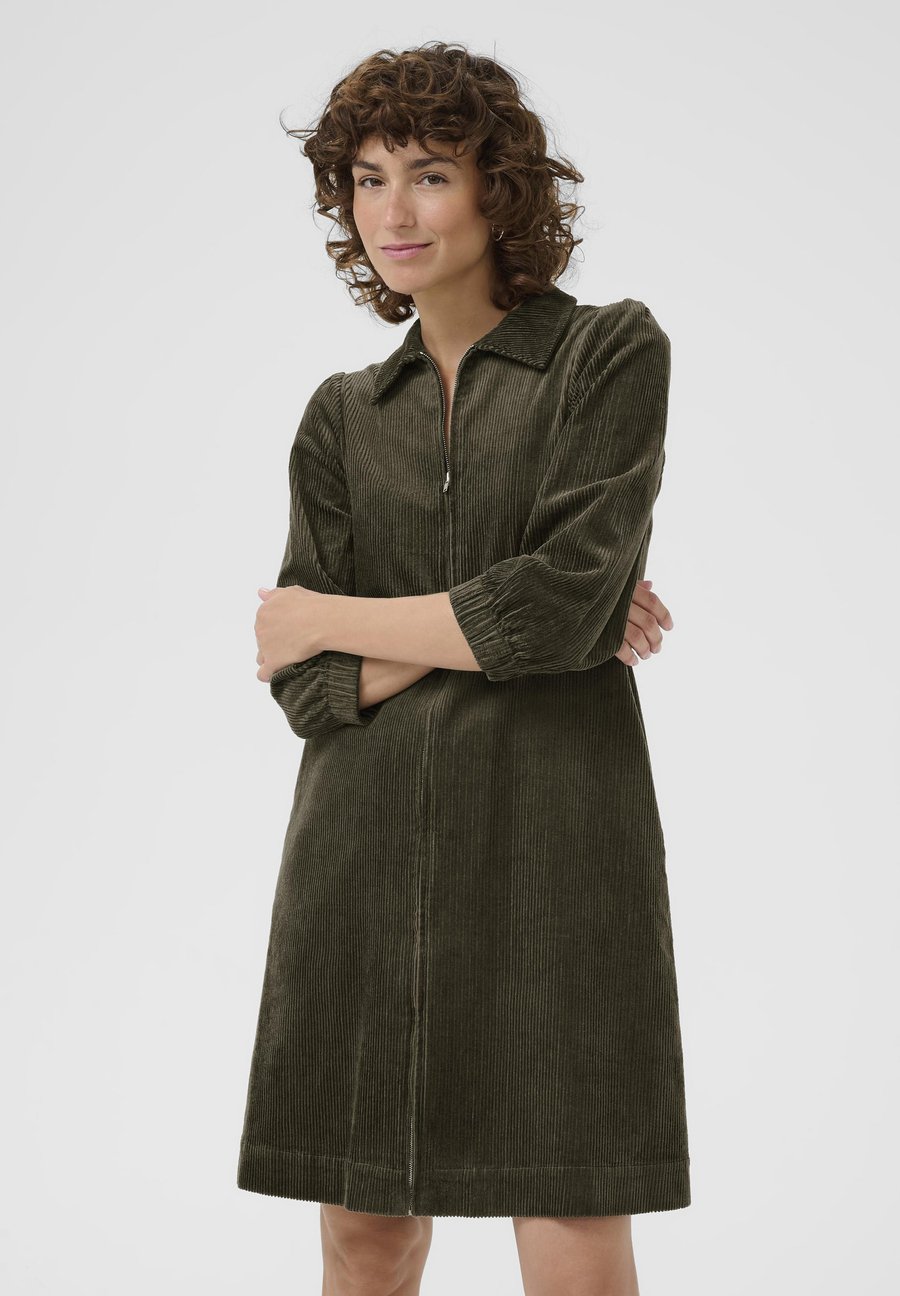 Платье Part Two EYVORS, Tarmac/Evergreen
Платье Part Two EYVORS, Tarmac/Evergreen