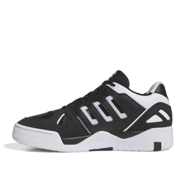 Кроссовки полуботинки средней высоты Adidas, черный
Кроссовки полуботинки средней высоты Adidas, черный