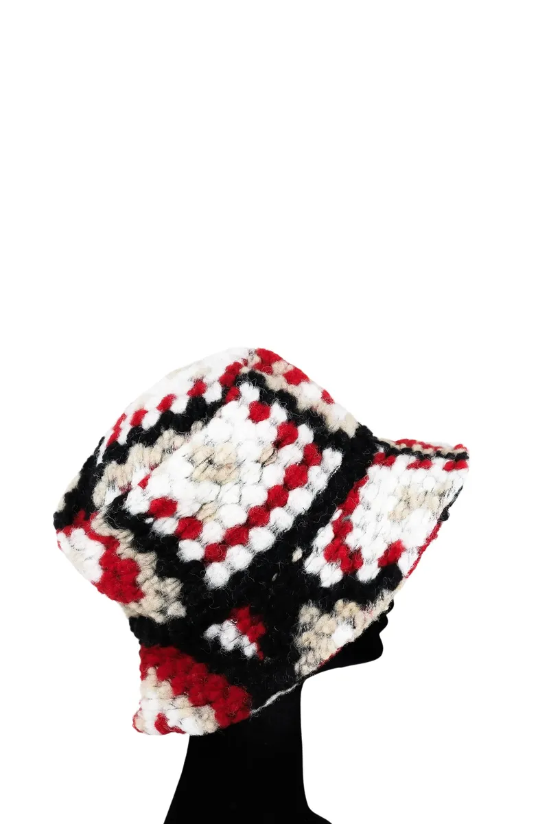 COLLEZIONE ALESSANDRO вязаная шапка "прихватка", красный
COLLEZIONE ALESSANDRO вязаная шапка "прихватка", красный