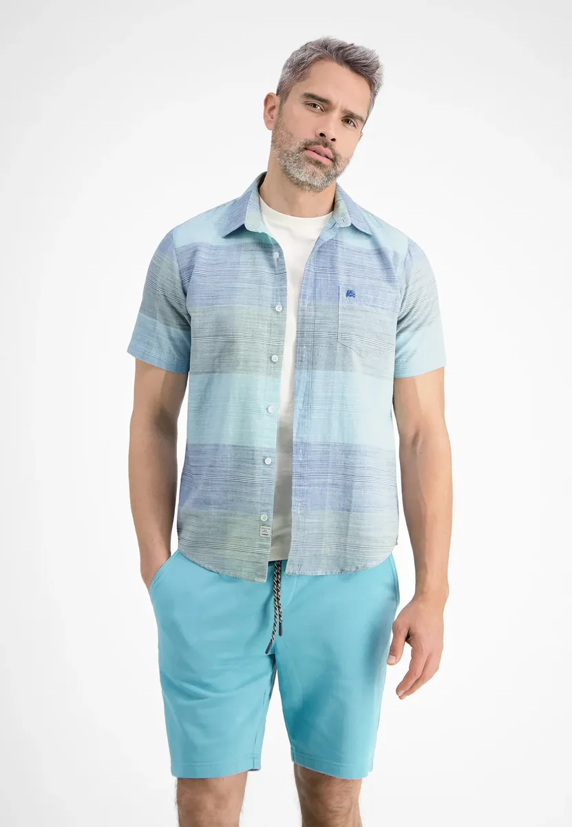 Рубашка с короткими рукавами LERROS "Рубашка с короткими рукавами LERROS *Slub Karo*", цвет Tinted Aqua
Рубашка с короткими рукавами LERROS "Рубашка с короткими рукавами LERROS *Slub Karo*", цвет Tinted Aqua