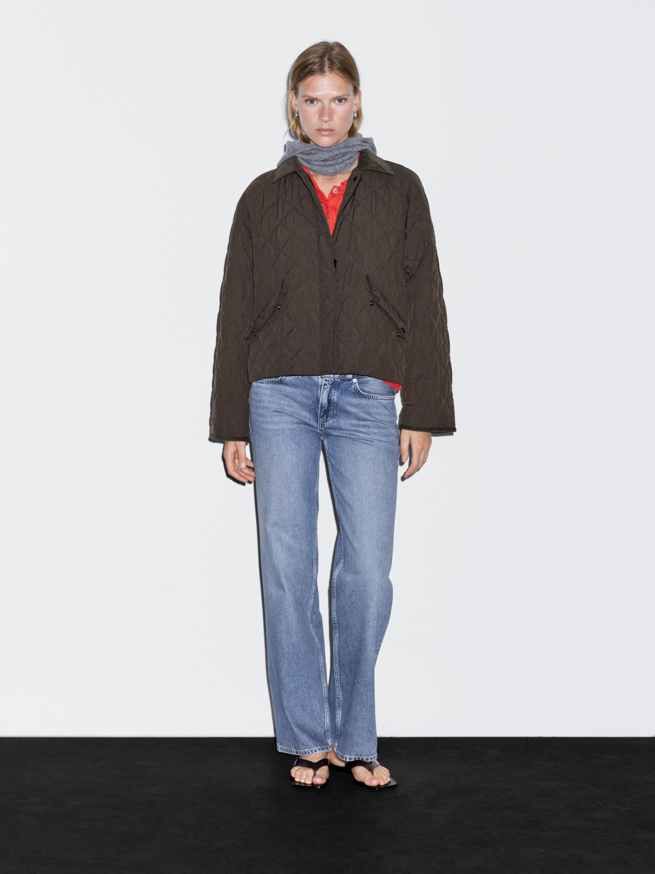 Короткая водоотталкивающая куртка с вельветовыми деталями Massimo Dutti, хаки
Короткая водоотталкивающая куртка с вельветовыми деталями Massimo Dutti, хаки