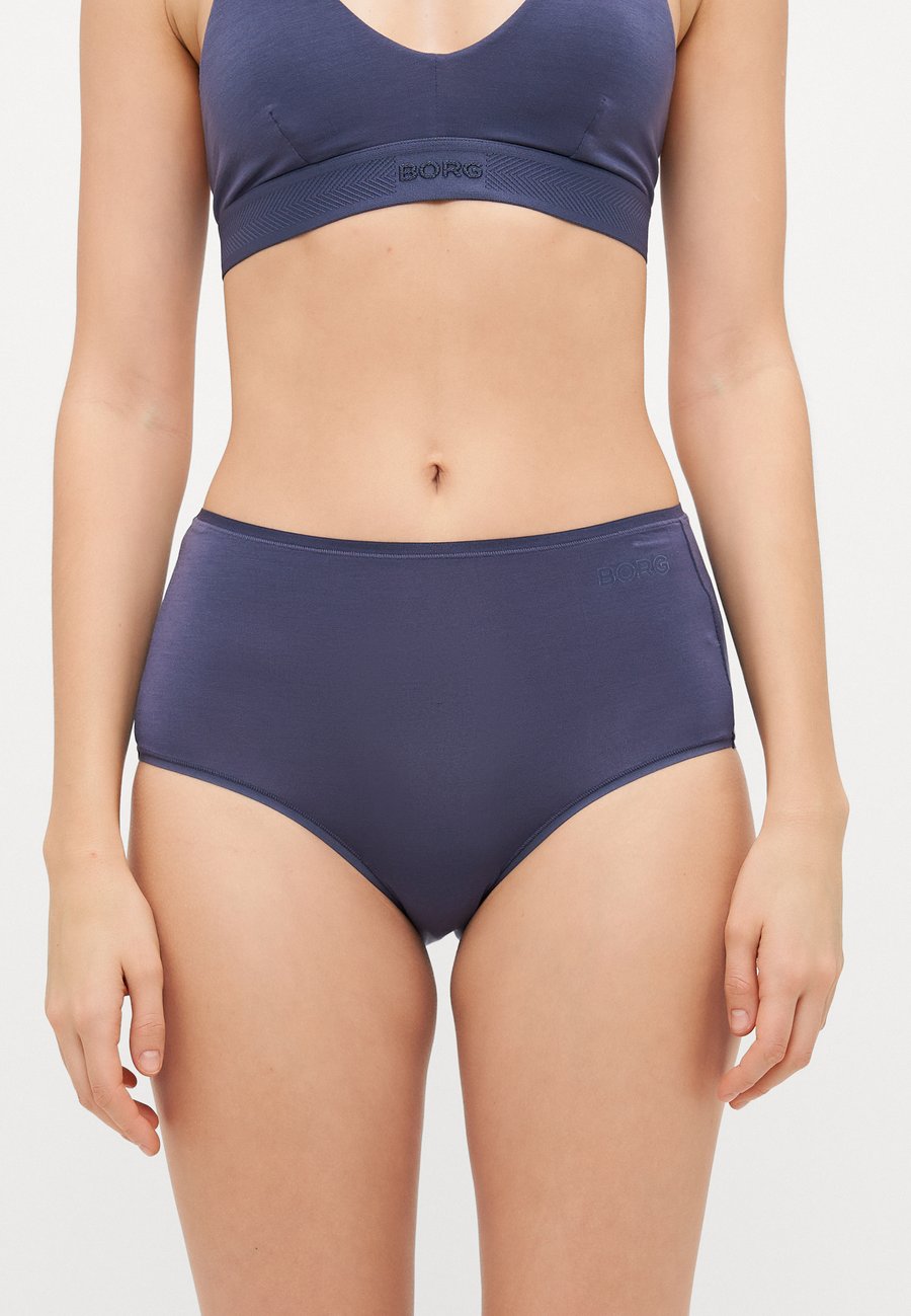Брифы Björn Borg SOFT TOUCH HIGHWAIST BRIEF , Odyssey Gray/Blue-Grey
Брифы Björn Borg SOFT TOUCH HIGHWAIST BRIEF , Odyssey Gray/Blue-Grey