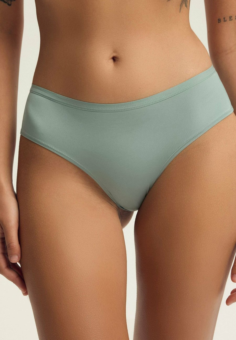 Брифы ESOTIQ CONWAY, Green
Брифы ESOTIQ CONWAY, Green