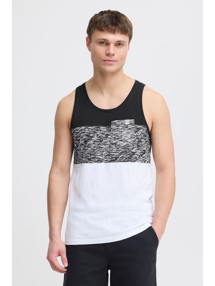 Футболка !SOLID, черный
Футболка !SOLID, черный