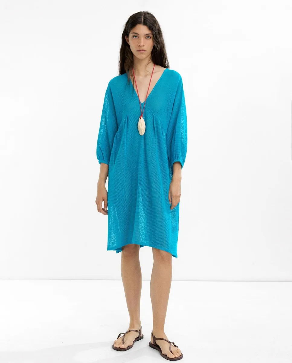 Хлопковое трикотажное платье с V-образным вырезом Parfois, синий
Хлопковое трикотажное платье с V-образным вырезом Parfois, синий