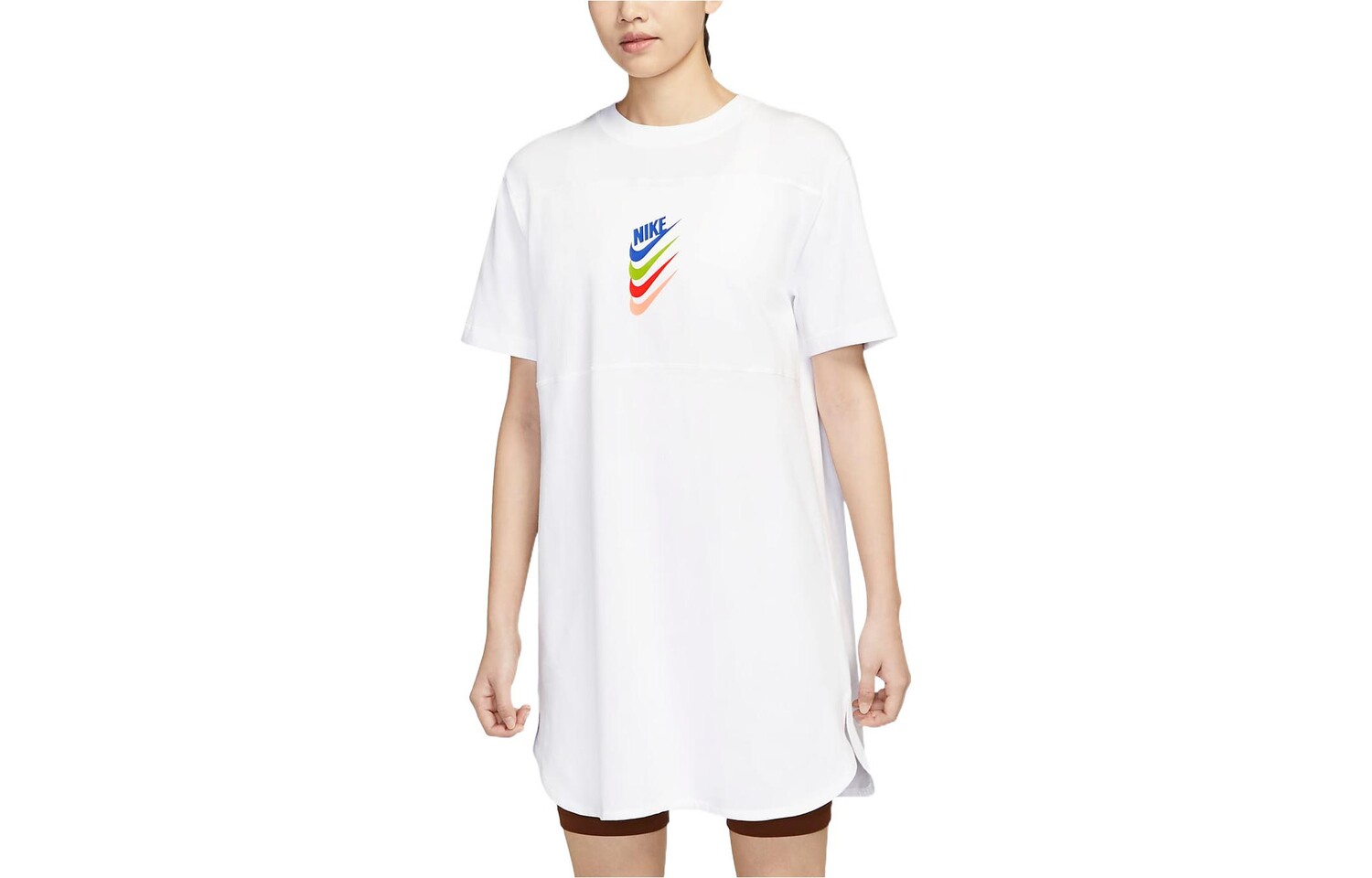 Платье с короткими рукавами женское белое Nike
Платье с короткими рукавами женское белое Nike