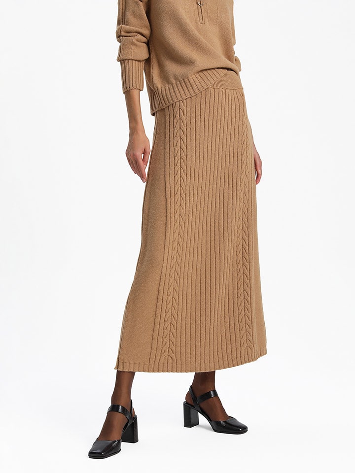 Длинная юбка BGN, светло-коричневый
Длинная юбка BGN, светло-коричневый