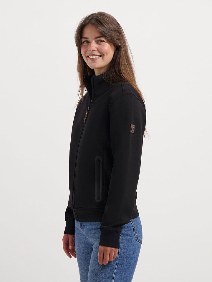 Черная толстовка TRAVELIN'
Черная толстовка TRAVELIN'