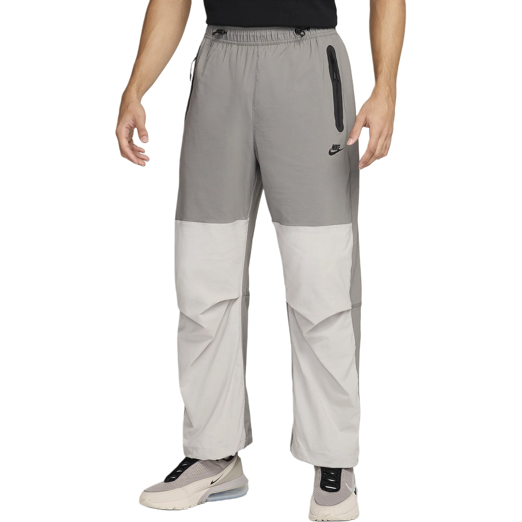 Мужские брюки Tech Woven Oversized Nike, серый
Мужские брюки Tech Woven Oversized Nike, серый