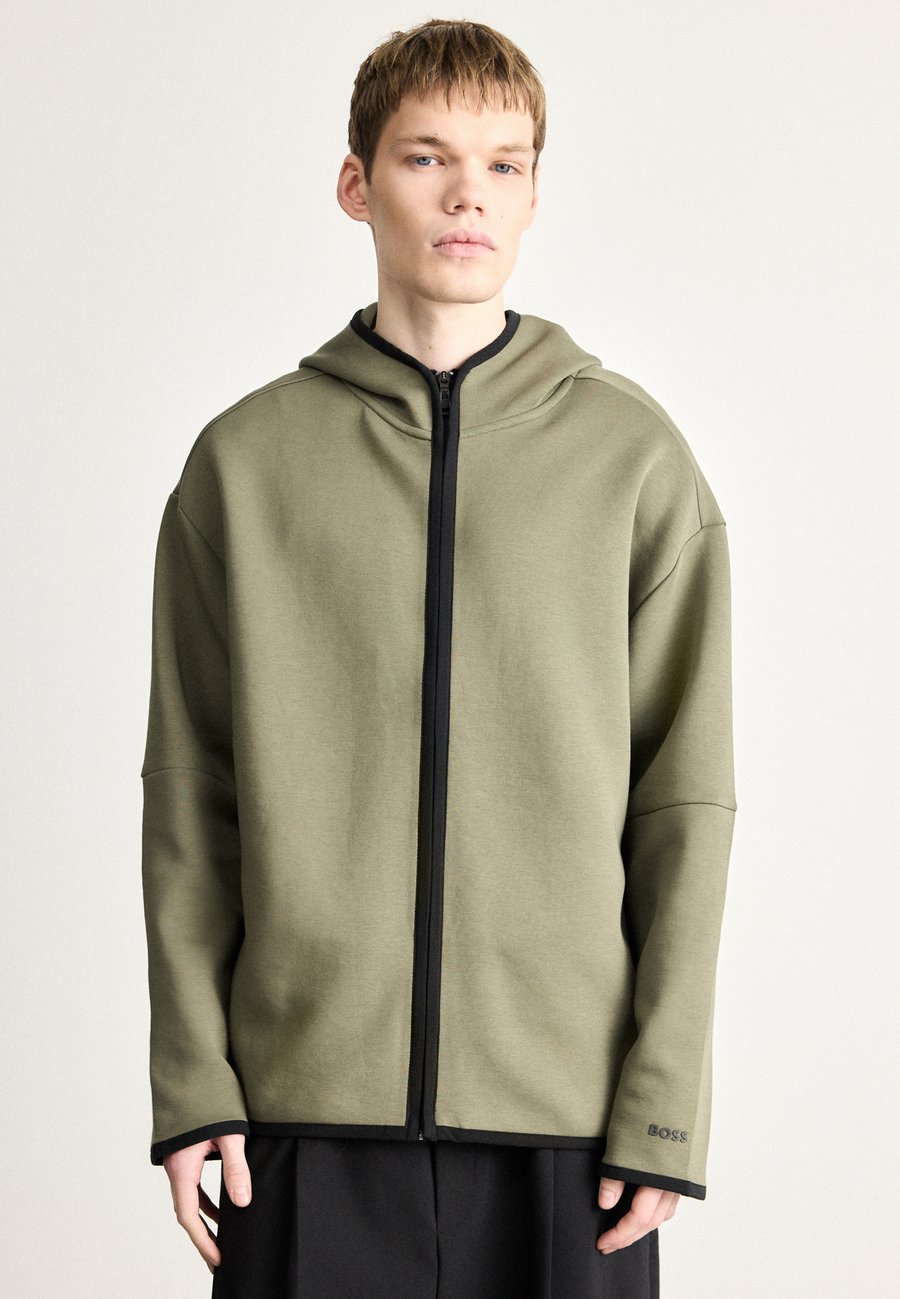 Толстовка BOSS SNUG HOOD, Dark Beige/Olive, Хаки, Толстовка BOSS SNUG HOOD, Dark Beige/Olive
Толстовка BOSS SNUG HOOD, Dark Beige/Olive, Хаки, Толстовка BOSS SNUG HOOD, Dark Beige/Olive