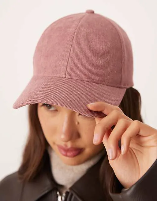 Бейсбольная кепка Accessorize пыльно-розового цвета
Бейсбольная кепка Accessorize пыльно-розового цвета