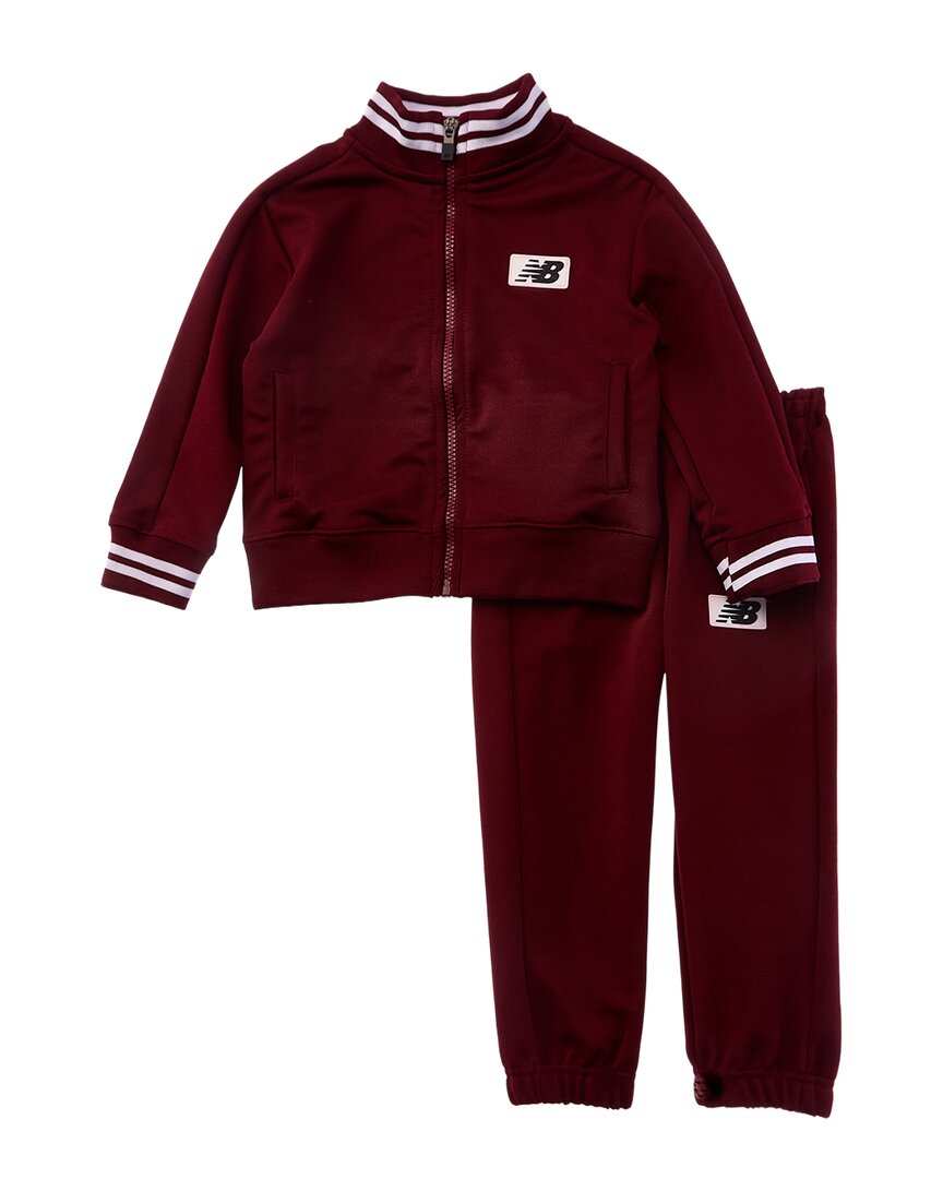 Комплект New Balance из двух предметов: куртка и брюки на молнии, красный
Комплект New Balance из двух предметов: куртка и брюки на молнии, красный