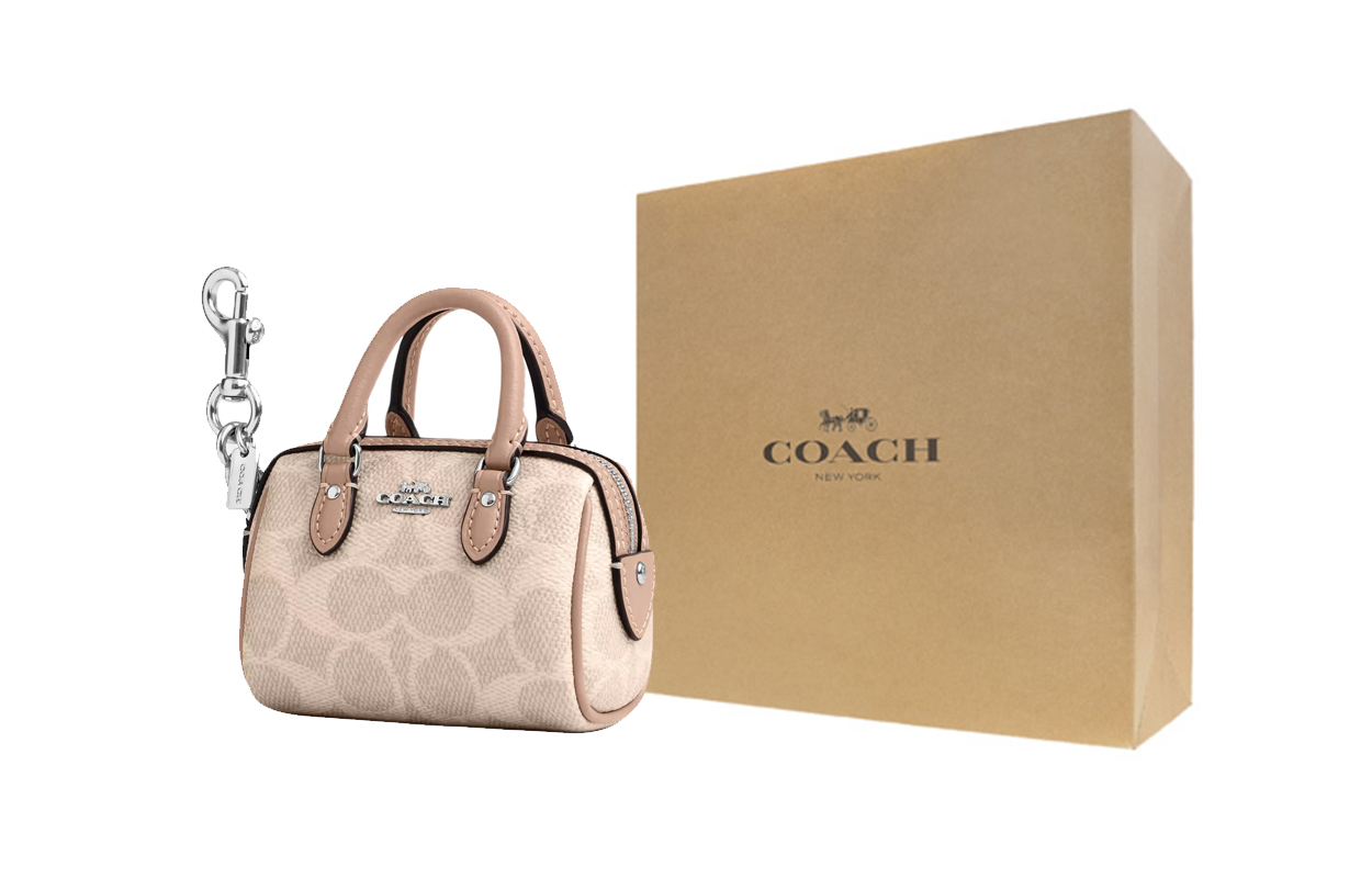 Женский клатч из текстиля с принтом COACH, gift box set (basic set+желтый box)
Женский клатч из текстиля с принтом COACH, gift box set (basic set+желтый box)