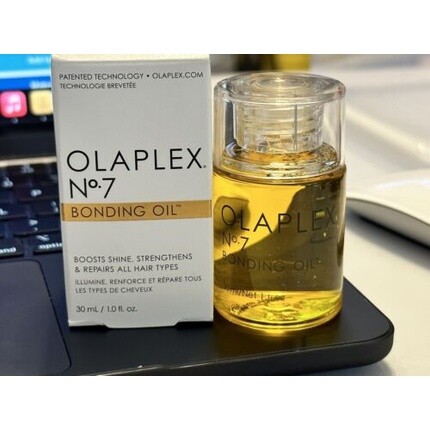 OLAPLEX No. 7 Bonding Oil Travel Mini Sample, 30 мл — новое в коробке
OLAPLEX No. 7 Bonding Oil Travel Mini Sample, 30 мл — новое в коробке