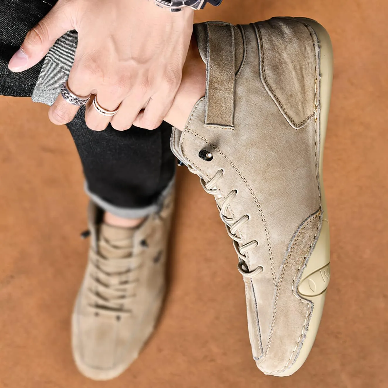 Мужские Ботинки Baobeijiadao Beck Водонепроницаемые Нескользящие Высокие Ботинки Чукка Ручной Работы из Замши Повседневные Уличные Кроссовки, хаки
Мужские Ботинки Baobeijiadao Beck Водонепроницаемые Нескользящие Высокие Ботинки Чукка Ручной Работы из Замши Повседневные Уличные Кроссовки, хаки