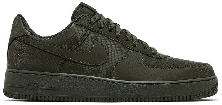 Кроссовки Kobe Bryant x Nike Air Force 1 Low, зеленый
Кроссовки Kobe Bryant x Nike Air Force 1 Low, зеленый