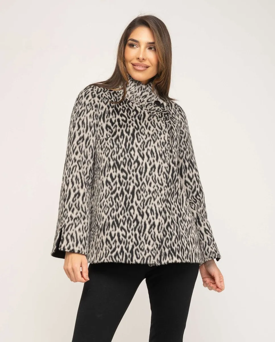 Женское пальто с закругленными плечами, воротником-ленточкой и контрастной подкладкой и манжетами Fsh, мультиколор
Женское пальто с закругленными плечами, воротником-ленточкой и контрастной подкладкой и манжетами Fsh, мультиколор