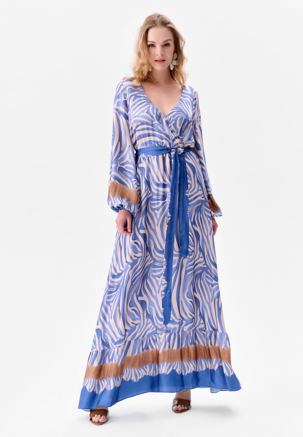 Платье макси blue shadow, синий
Платье макси blue shadow, синий