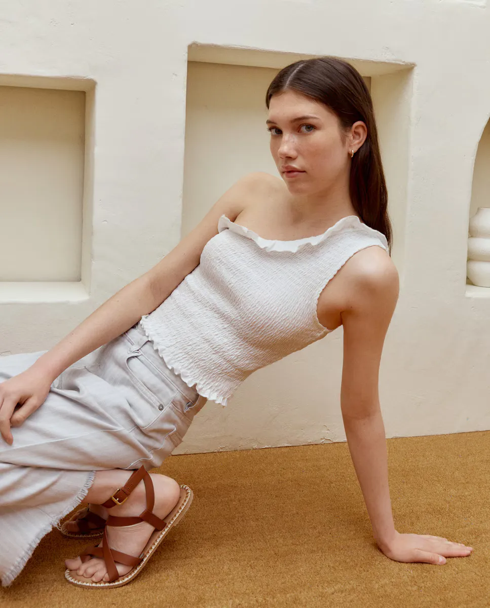 Женский асимметричный топ с медовой сеткой Green Coast, белый
Женский асимметричный топ с медовой сеткой Green Coast, белый