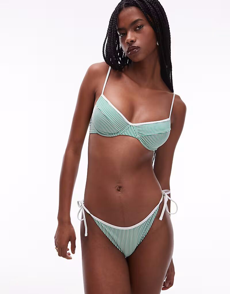 Плавки бикини Tommy Hilfiger в зеленую и белую полоску
Плавки бикини Tommy Hilfiger в зеленую и белую полоску