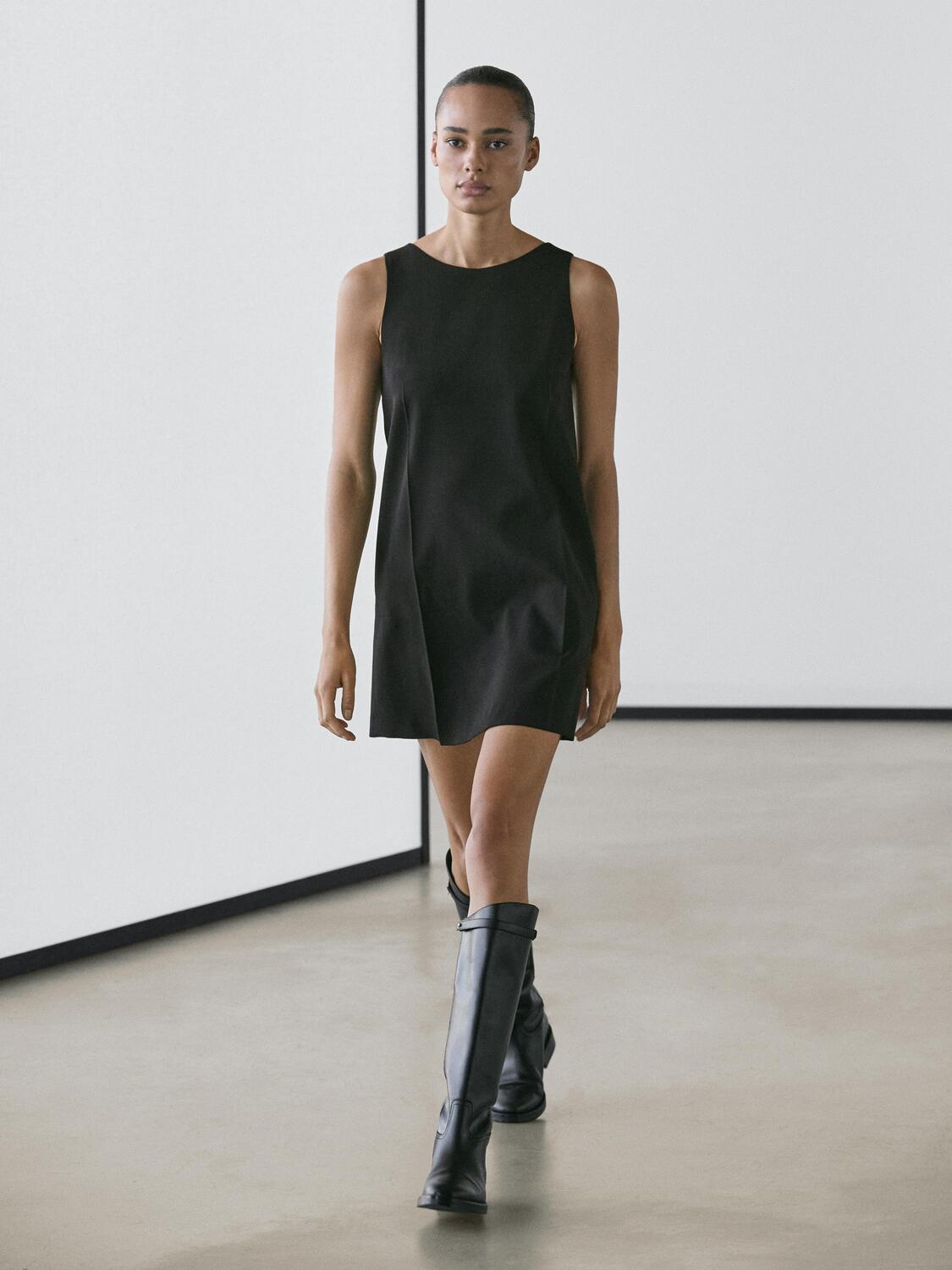 Мини-платье из смесовой шерсти Massimo Dutti, black
Мини-платье из смесовой шерсти Massimo Dutti, black