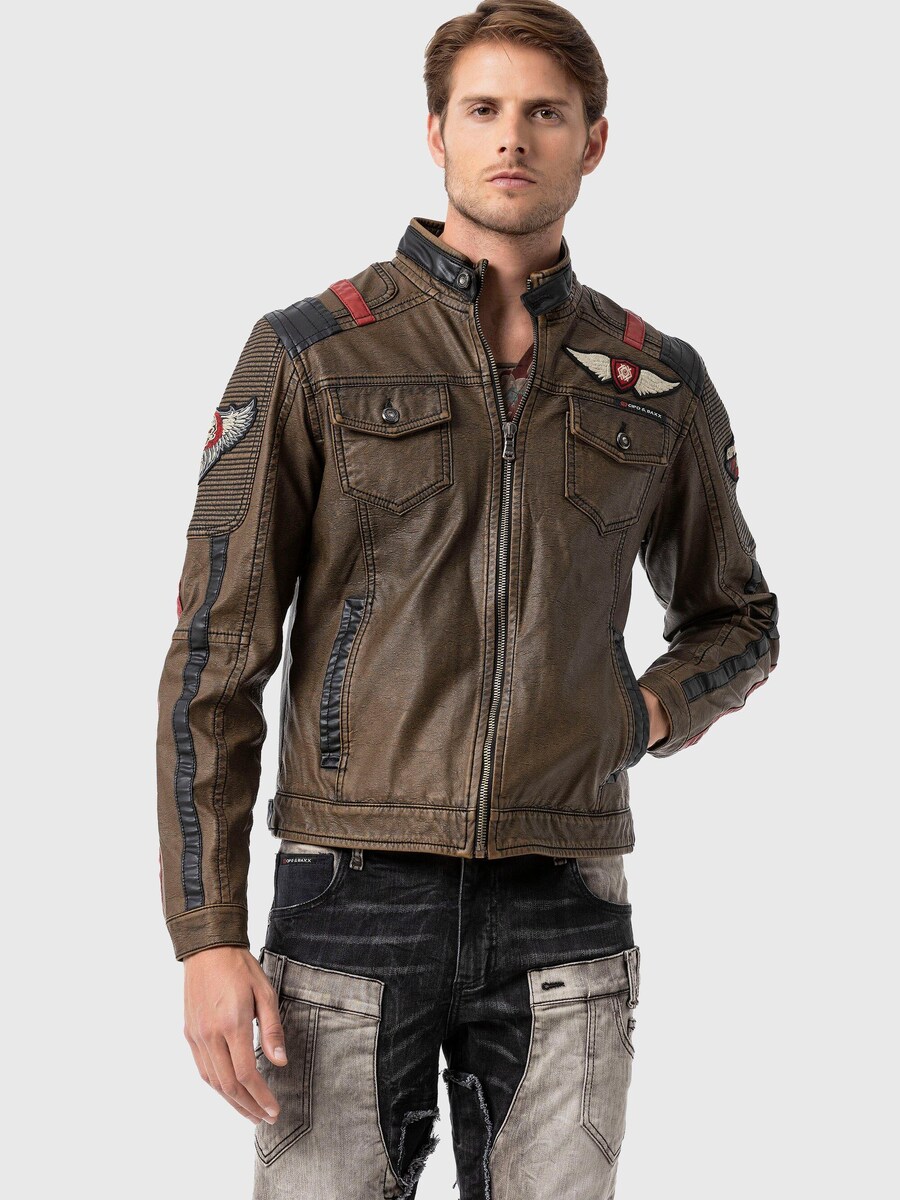 Куртка межсезонная CIPO & BAXX, коричневый/темно-коричневый
Куртка межсезонная CIPO & BAXX, коричневый/темно-коричневый