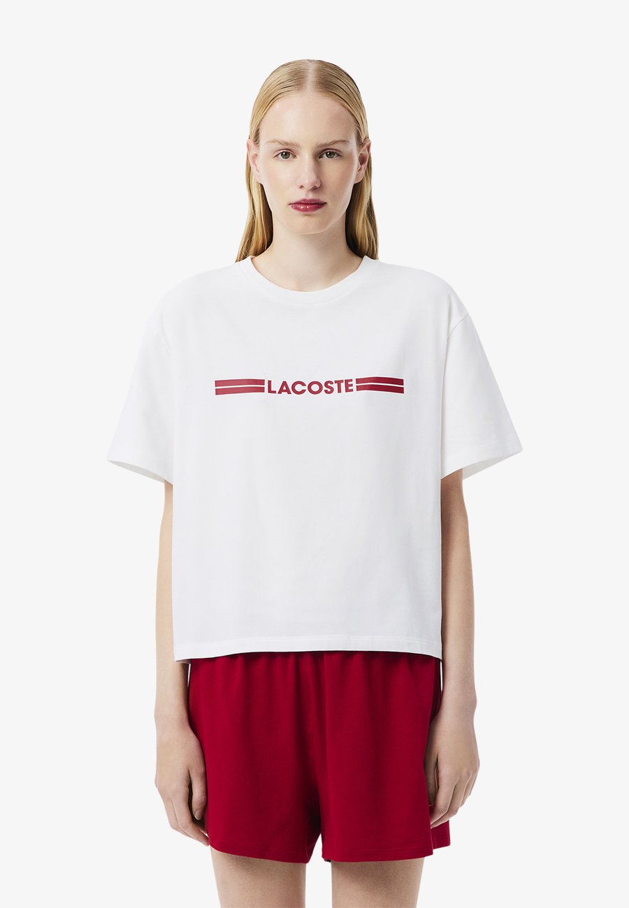 Пижамный комплект Lacoste SET, Blanc Rouge Rk/White
Пижамный комплект Lacoste SET, Blanc Rouge Rk/White