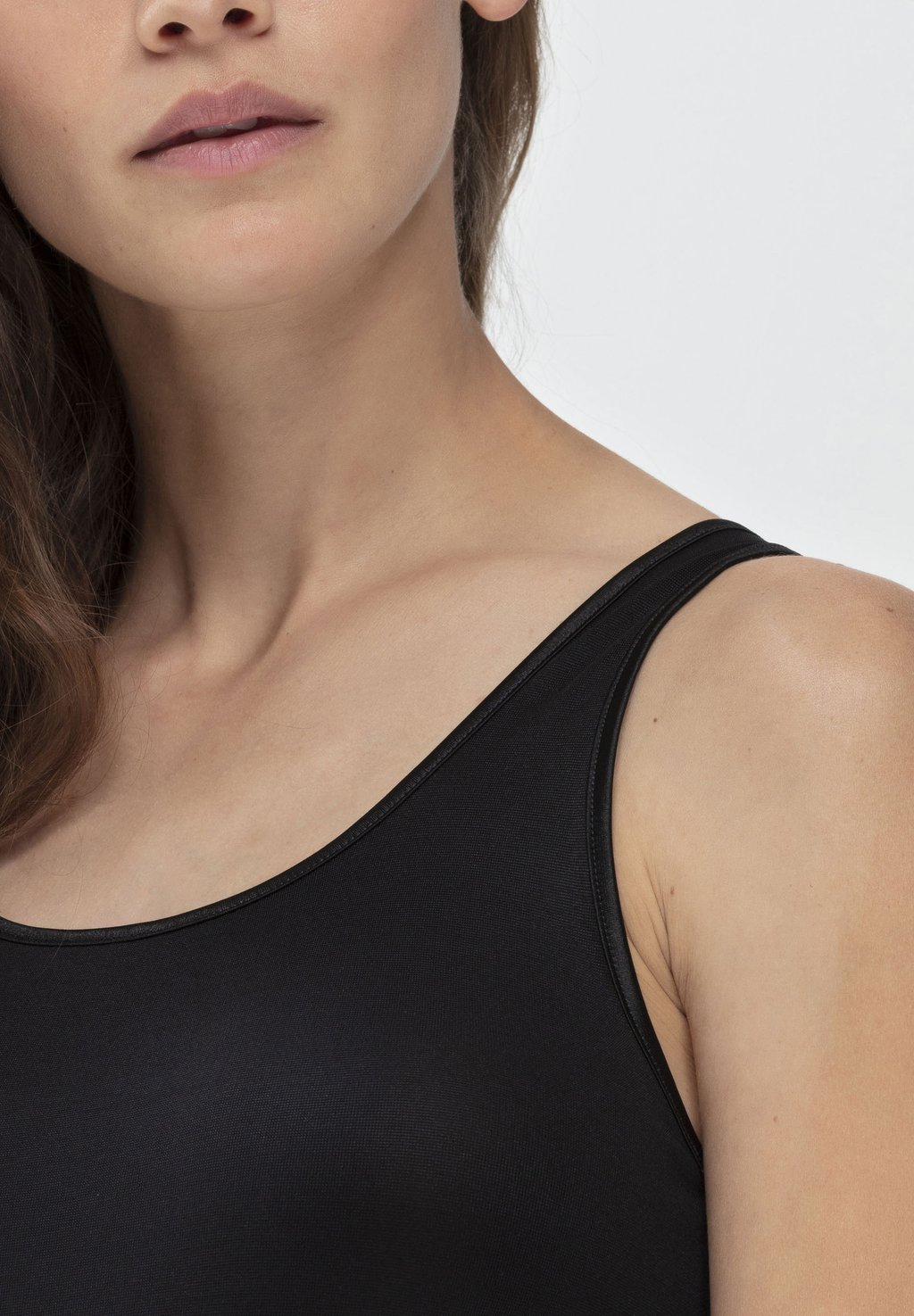 Базовый слой mey, черный
Базовый слой mey, черный