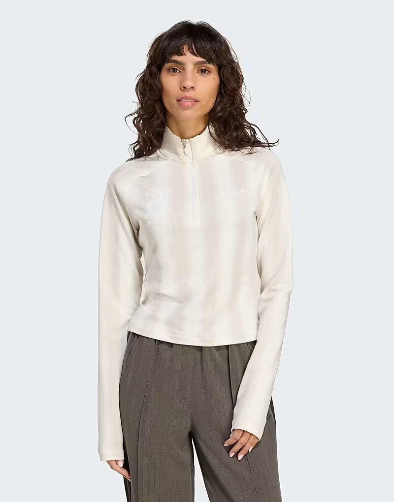 Футболка с длинными рукавами и принтом, полумолния, белый Adidas Originals
Футболка с длинными рукавами и принтом, полумолния, белый Adidas Originals