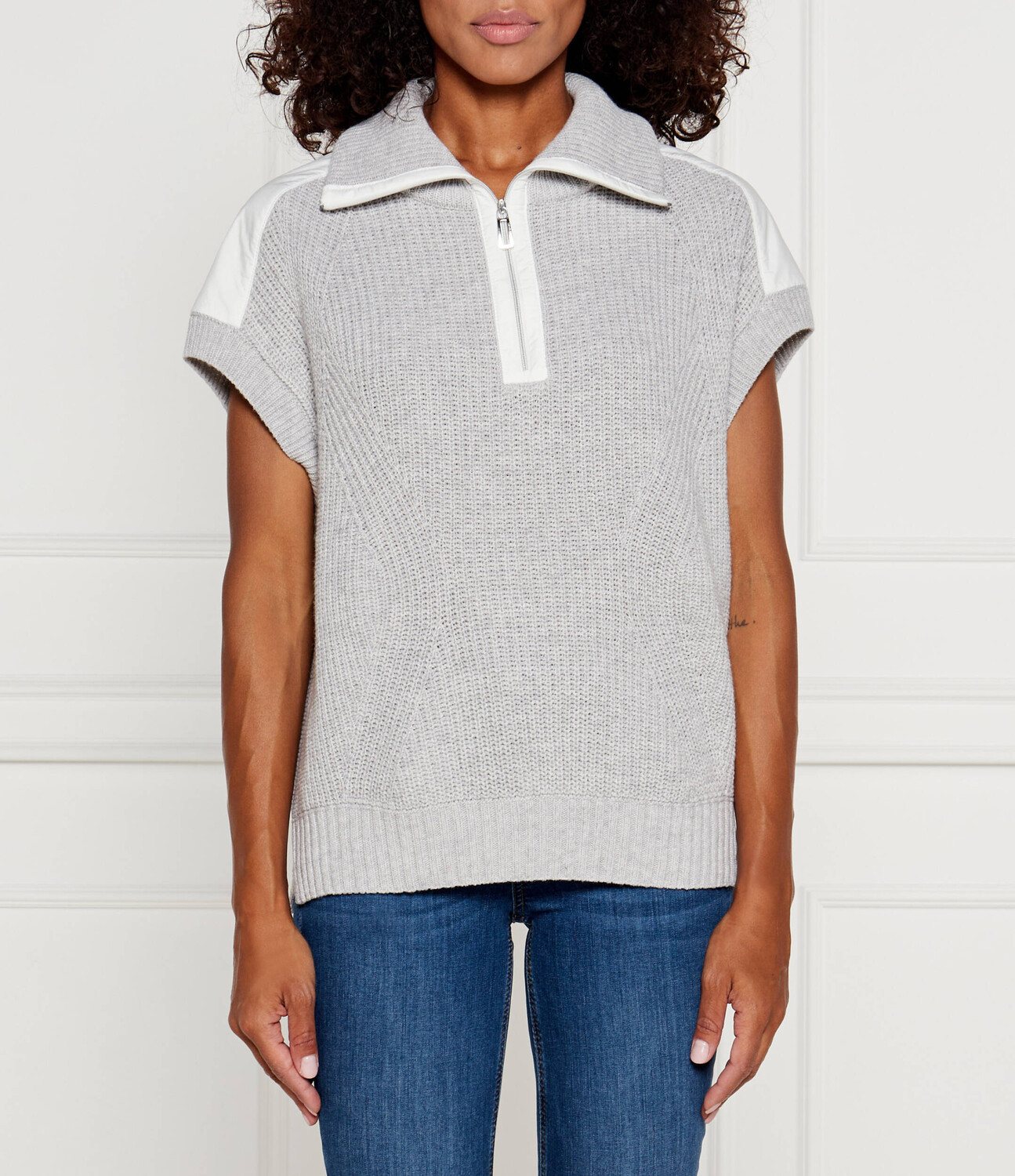 Свитер Marc Cain Regular Fit, серый
Свитер Marc Cain Regular Fit, серый