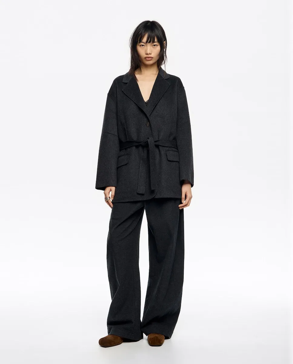 Женская двухсторонняя куртка с ремнем Bimba y Lola, темно-серый
Женская двухсторонняя куртка с ремнем Bimba y Lola, темно-серый