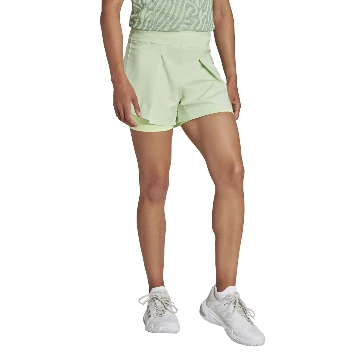 Женские теннисные шорты MATCH Adidas, светло-зеленый
Женские теннисные шорты MATCH Adidas, светло-зеленый