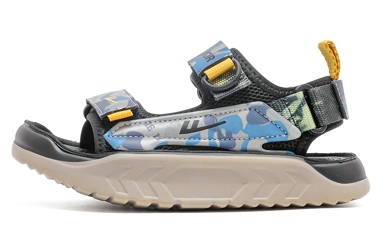 Легкие детские сандалии Kids' WARRIOR, камуфляж/синий/черный
Легкие детские сандалии Kids' WARRIOR, камуфляж/синий/черный