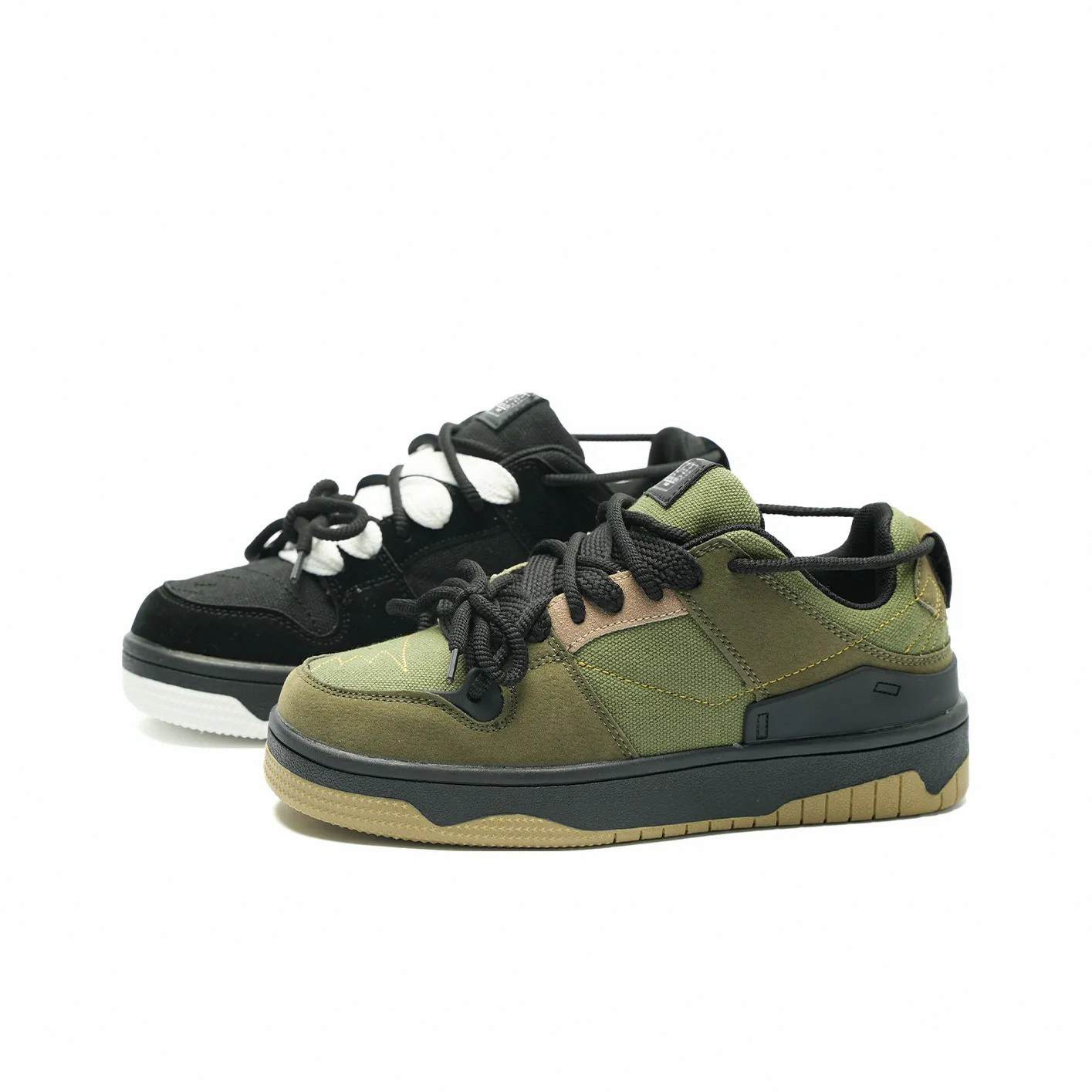 JIAFEIMAOJIAZU Сбалансированные легкие дышащие низкие скейтерские кроссовки унисекс черно-зеленые асимметричные, цвет Black Green Mismatched 
JIAFEIMAOJIAZU Сбалансированные легкие дышащие низкие скейтерские кроссовки унисекс черно-зеленые асимметричные, цвет Black Green Mismatched