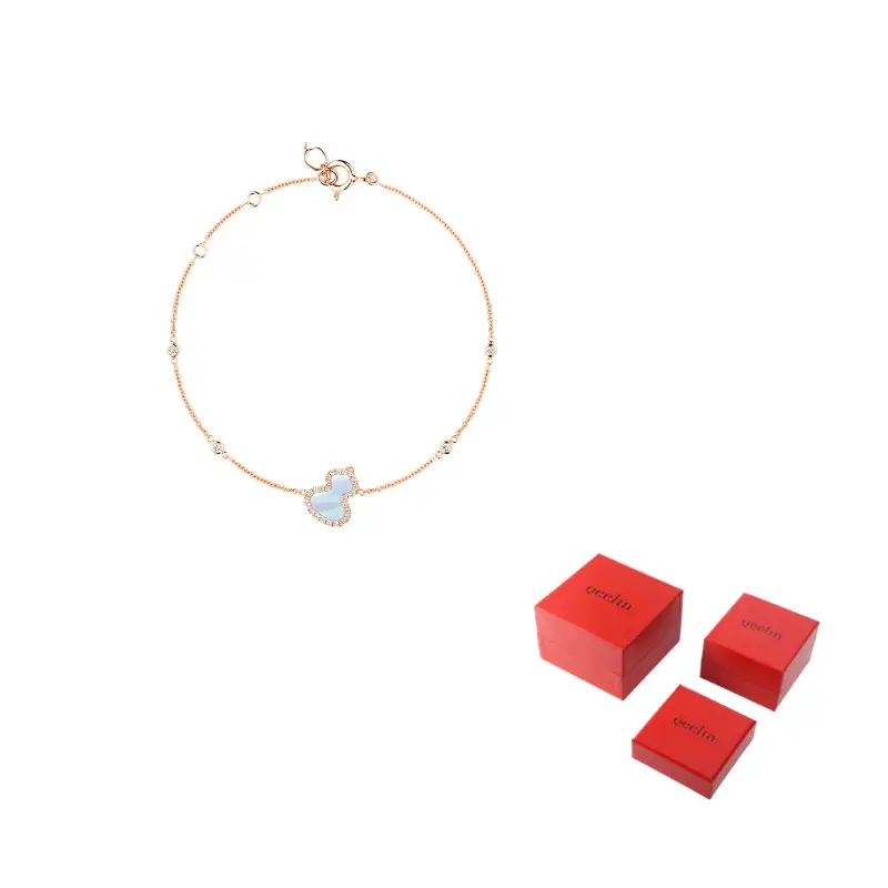 Qeelin Браслет Wulu 18K Rose Gold, Diamond, Mother Of Pearl для женщин
Qeelin Браслет Wulu 18K Rose Gold, Diamond, Mother Of Pearl для женщин