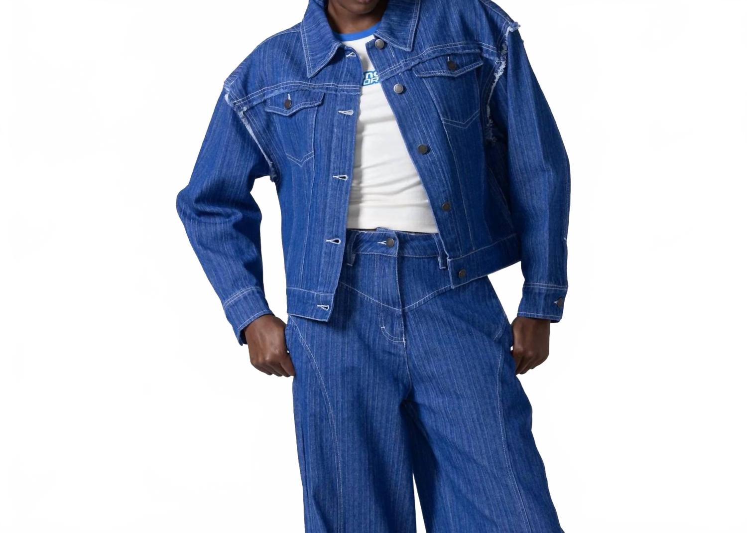 Синий жакет по фигуре HONOR THE GIFT
Синий жакет по фигуре HONOR THE GIFT