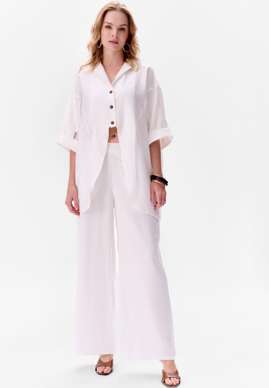 Блуза blue shadow ROZALIA, White
Блуза blue shadow ROZALIA, White