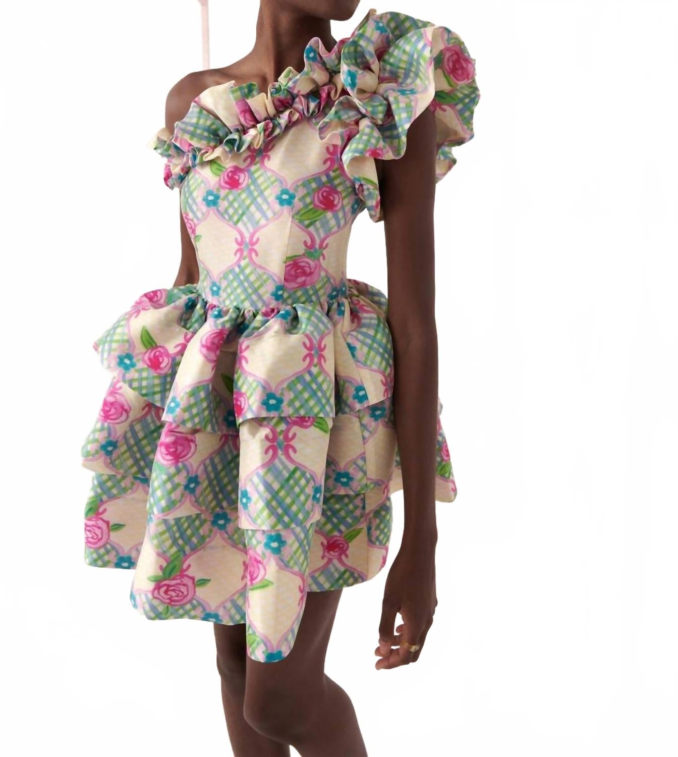 Балтийское платье с цветочным принтом в разноцветной гамме CELiA B, мультиколор
Балтийское платье с цветочным принтом в разноцветной гамме CELiA B, мультиколор