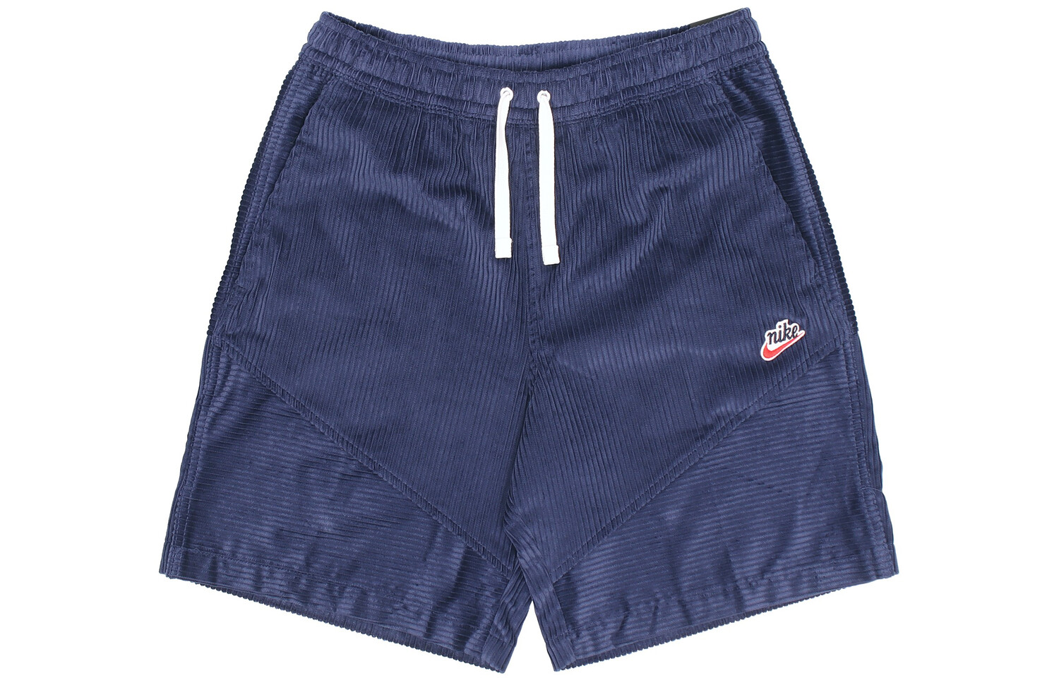 Повседневные шорты мужские темно-синие Nike, темно-синий
Повседневные шорты мужские темно-синие Nike, темно-синий