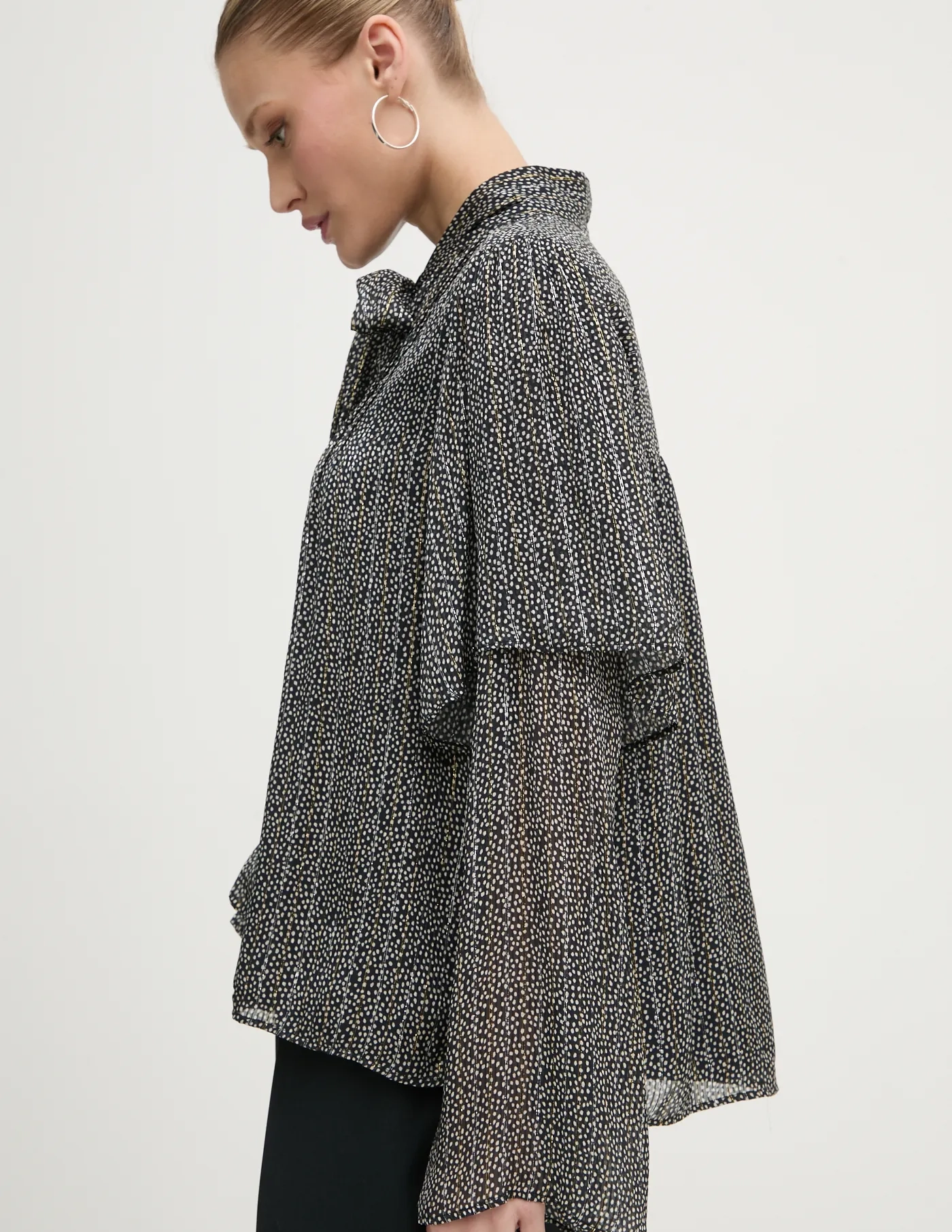 Блуза Bruuns Bazaar, черный 
Блуза Bruuns Bazaar, черный