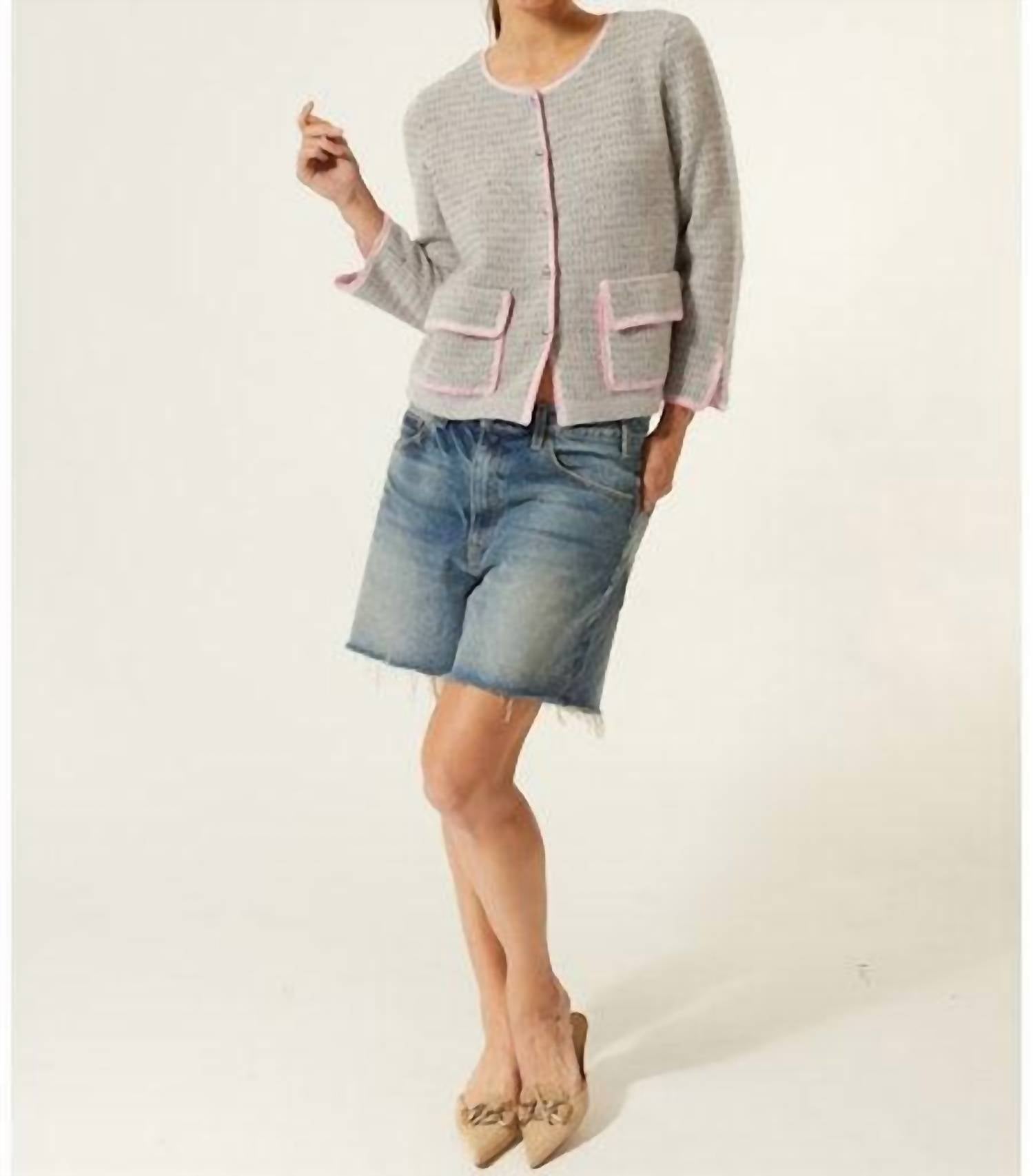 Твидовый пиджак с отделкой крючком в темно-синем цвете Autumn Cashmere
Твидовый пиджак с отделкой крючком в темно-синем цвете Autumn Cashmere