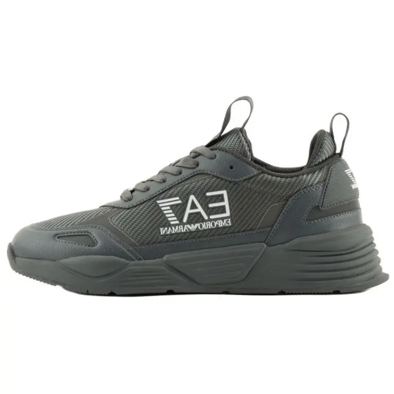 EMPORIO ARMANI EA7 Lifestyle Shoes Men Low-top Black
EMPORIO ARMANI EA7 Lifestyle Shoes Men Low-top Black
