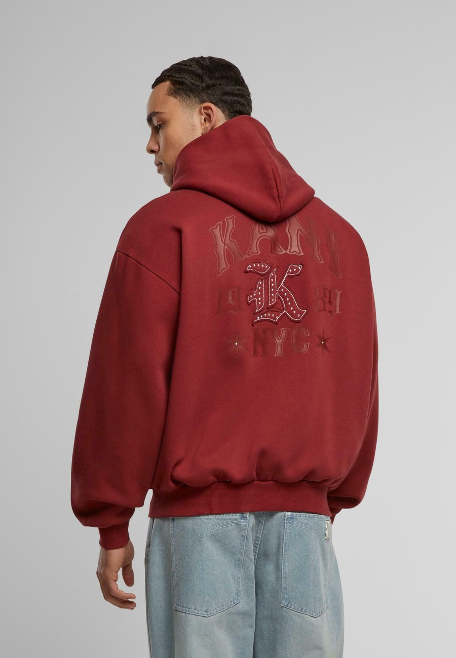 Толстовка Karl Kani Zip-up sweatshirt, Darkred/Dark Red
Толстовка Karl Kani Zip-up sweatshirt, Darkred/Dark Red