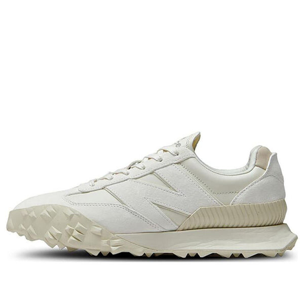 Кроссовки xc 72 x auralee New Balance, белый
Кроссовки xc 72 x auralee New Balance, белый