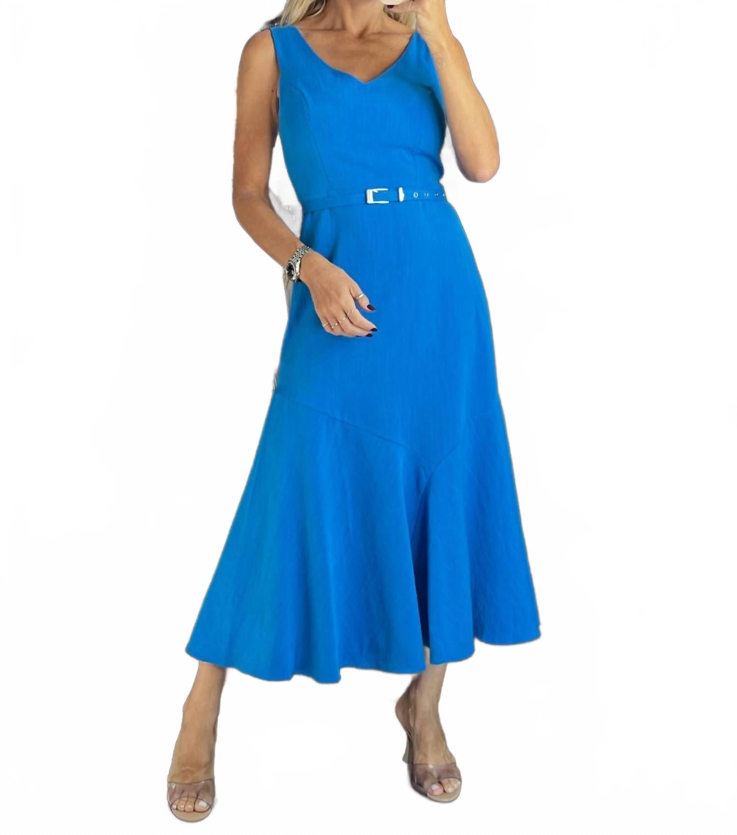 Платье Siena Flowy синего цвета Aurora, синий
Платье Siena Flowy синего цвета Aurora, синий