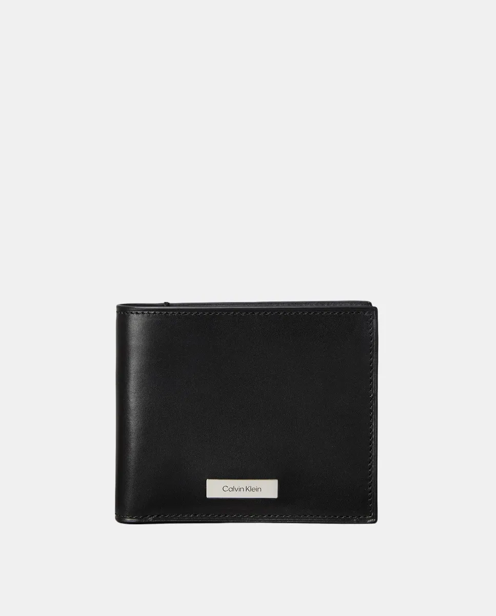 Мужской тройной кошелек Calvin Klein, коричневый
Мужской тройной кошелек Calvin Klein, коричневый