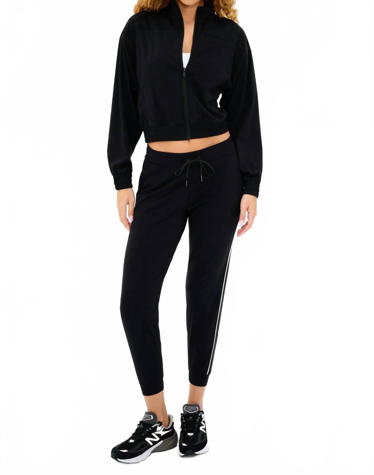 Люси Ригор Брюки с отделкой SPLITS59, черный
Люси Ригор Брюки с отделкой SPLITS59, черный