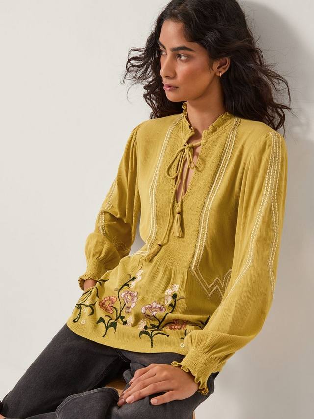 Блузка Heidi с цветочной вышивкой и кистями Monsoon, Chartreuse
Блузка Heidi с цветочной вышивкой и кистями Monsoon, Chartreuse