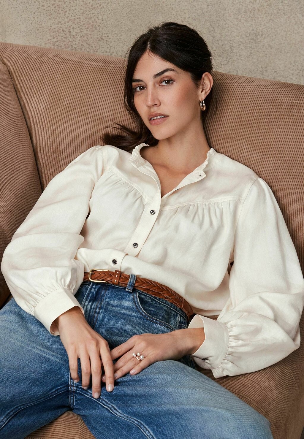 Блузка на пуговицах WASHED RUFFLE NECK LONG SLEEVE Next, белый
Блузка на пуговицах WASHED RUFFLE NECK LONG SLEEVE Next, белый