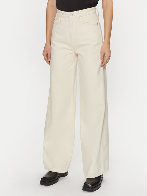 Джинсы широкие Calvin Klein, экрю
Джинсы широкие Calvin Klein, экрю